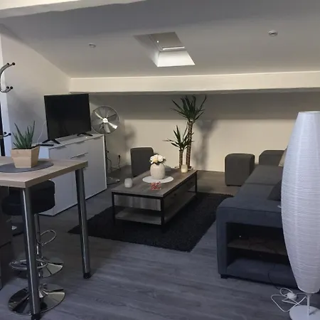 Studio Avenue Gambetta Apartament *